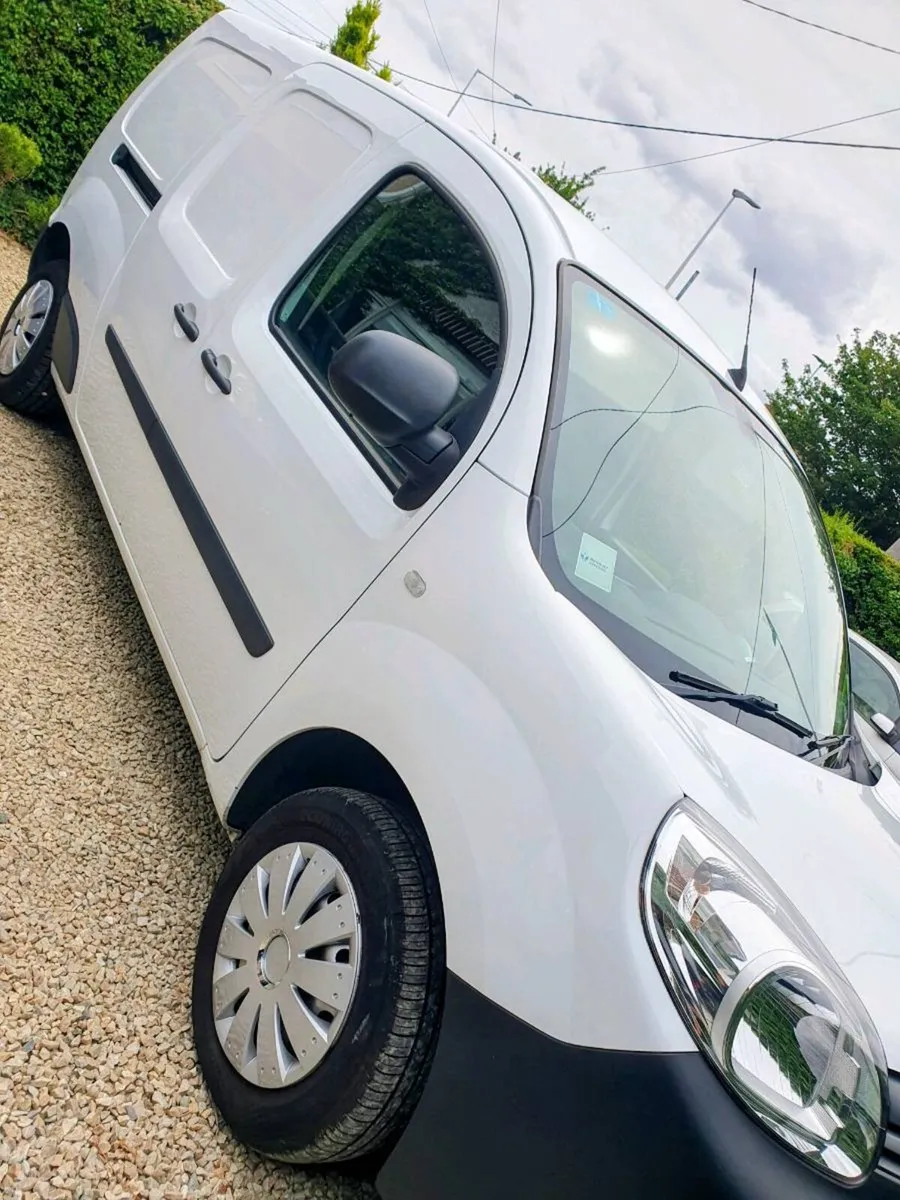 Renault kangoo 2021 no vat low mileage - Image 3