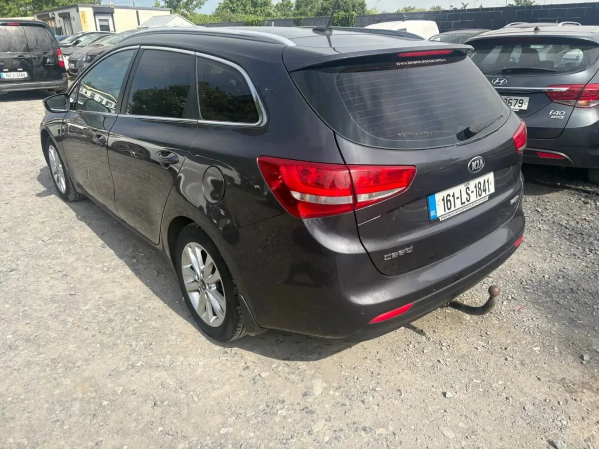2016 Kia Ceed 1.6 Diesel Automatic drive away - Image 2