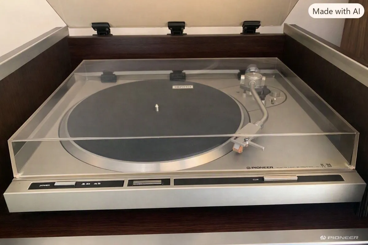 Complete Vintage Pioneer Hi‑Fi System - Image 2