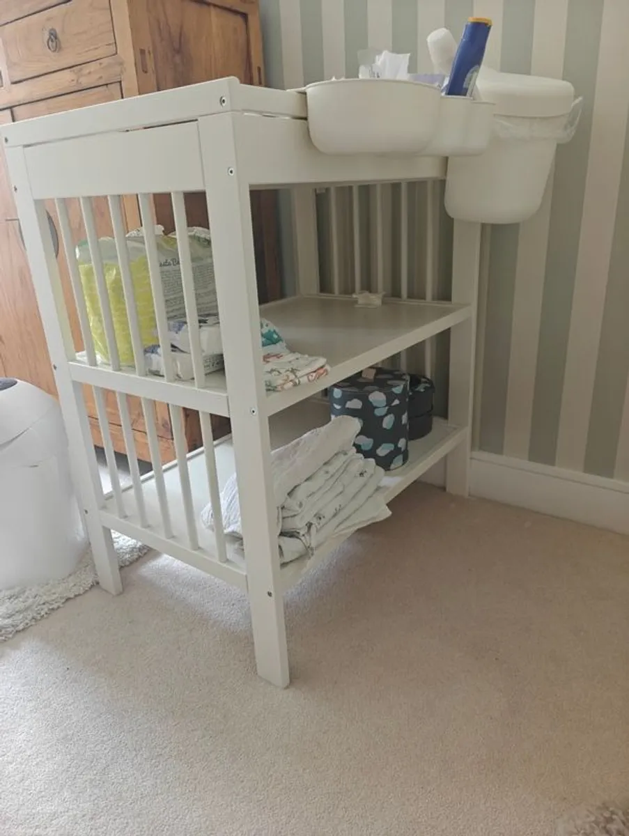 Ikea Gulliver Changing Table - White - Image 3