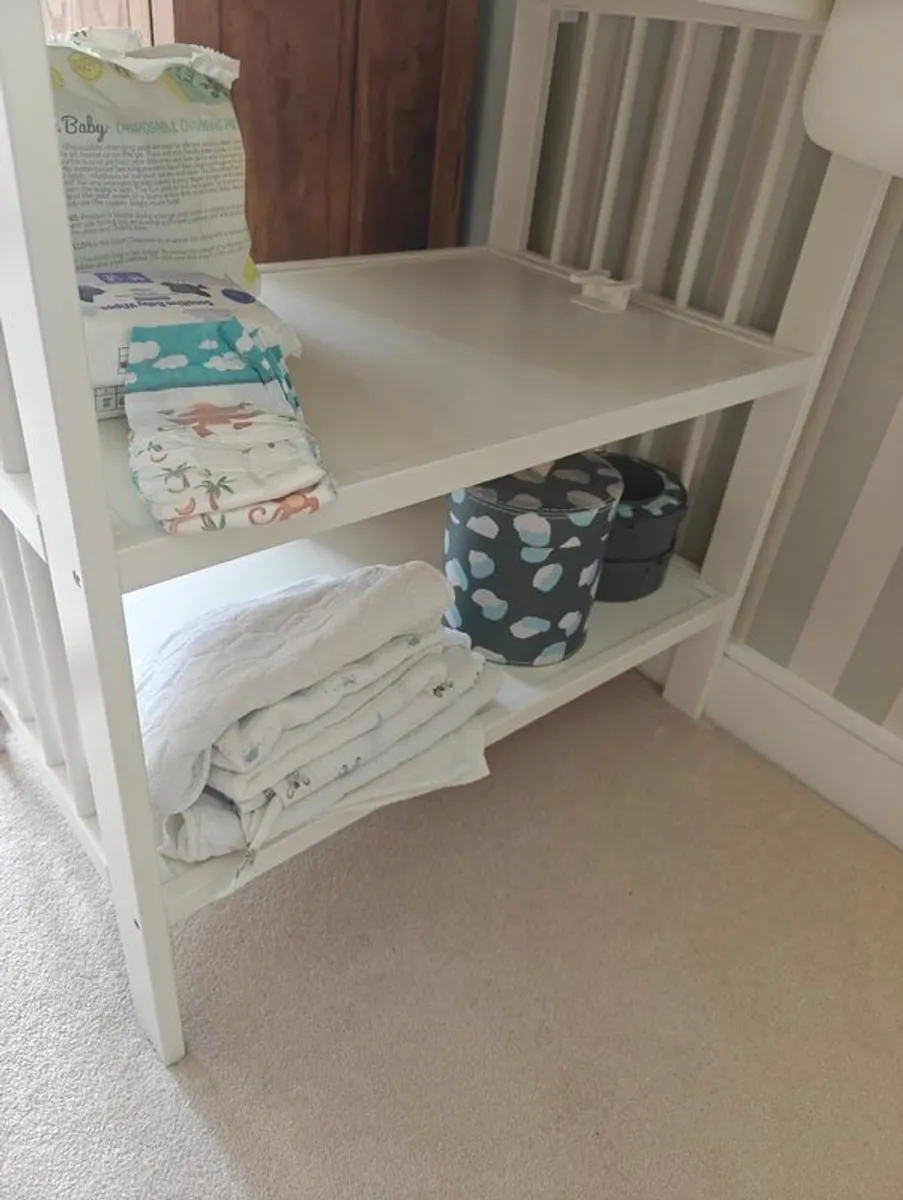 Ikea Gulliver Changing Table - White - Image 4