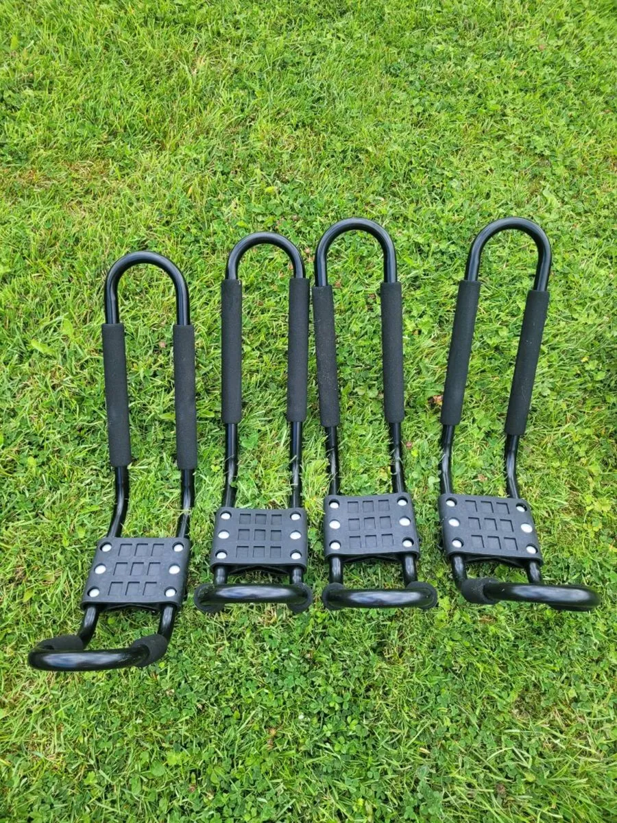 Kayak and accessories - Image 3