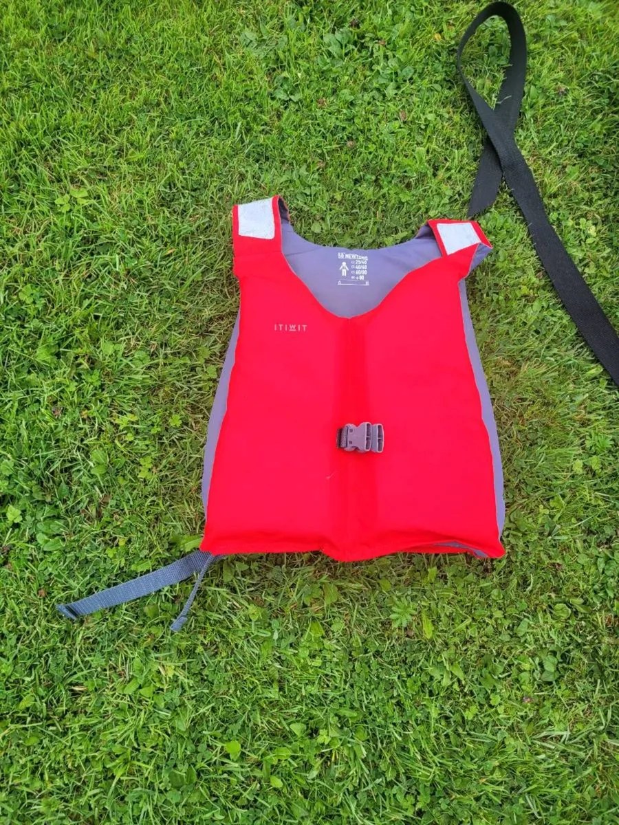 Kayak and accessories - Image 4