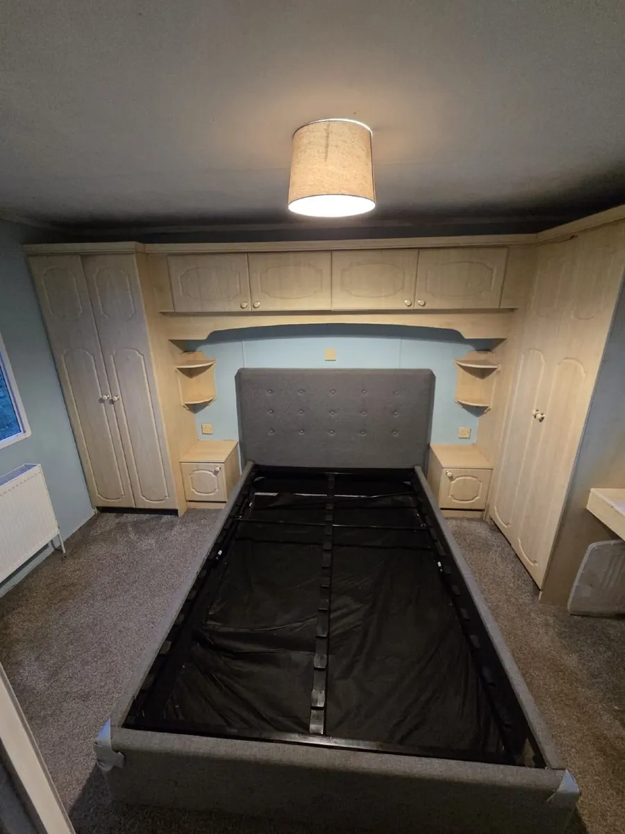 Mobile Home - Image 2