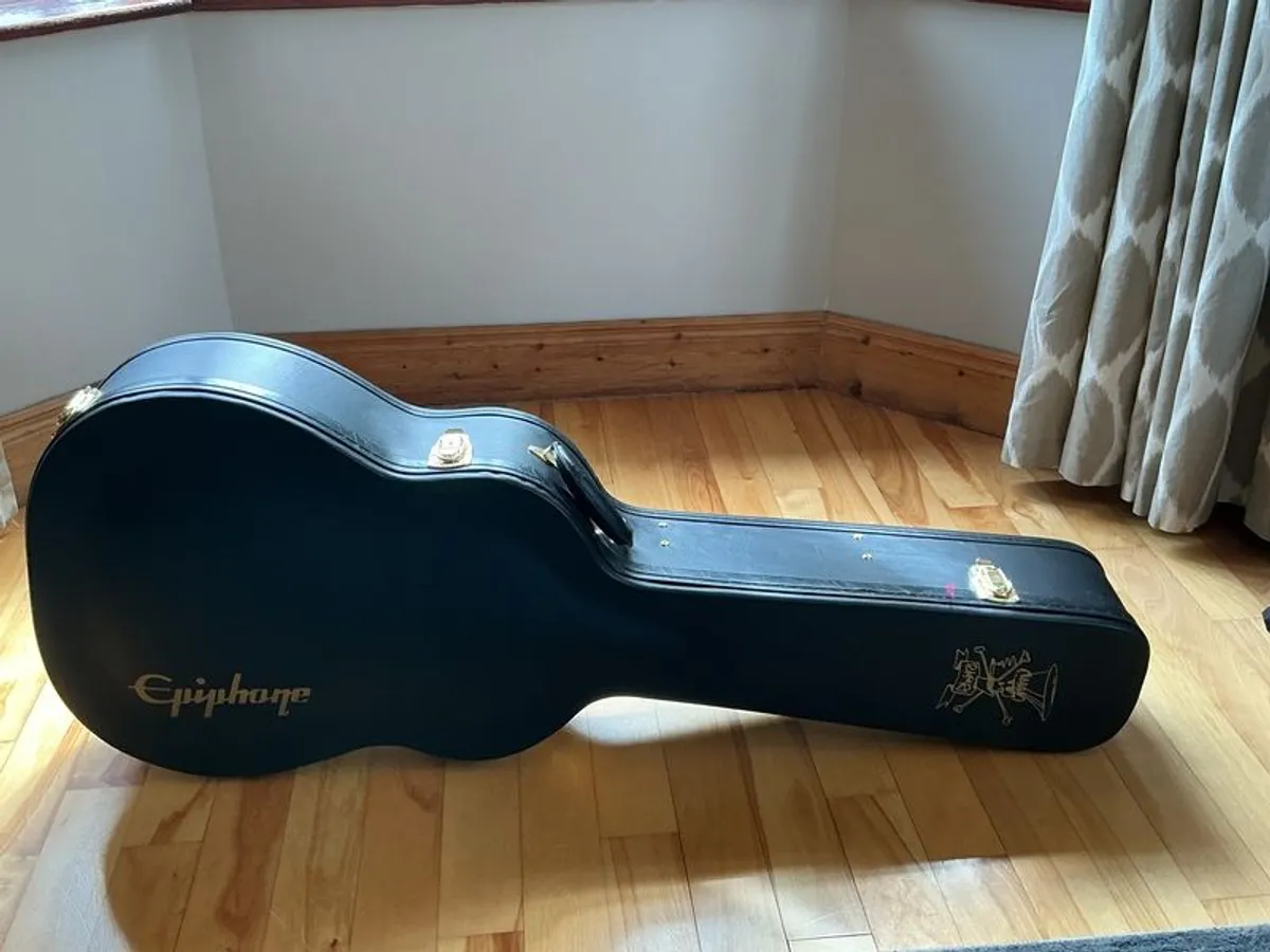 Guitar - Image 3