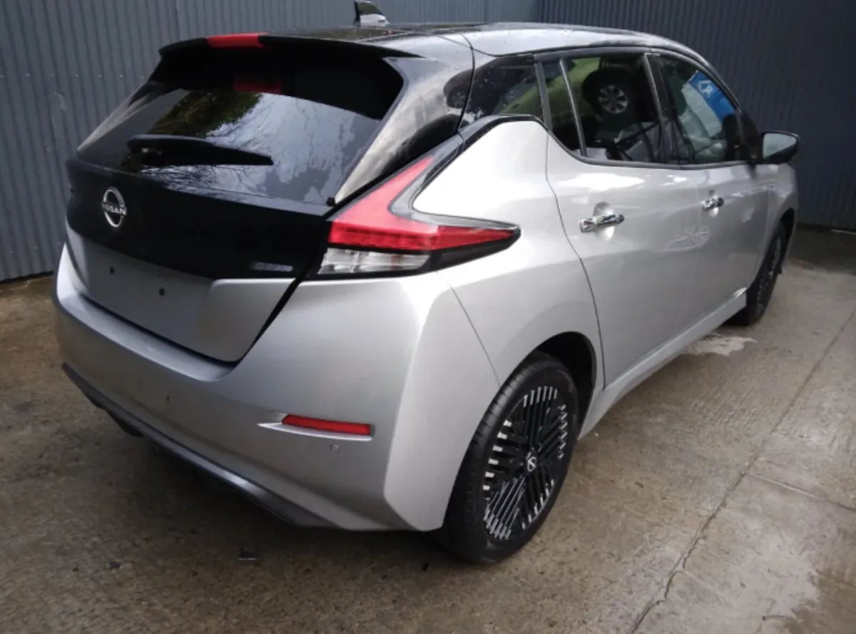 2018-2025 MK3 Nissan Leaf For Breaking - Image 2