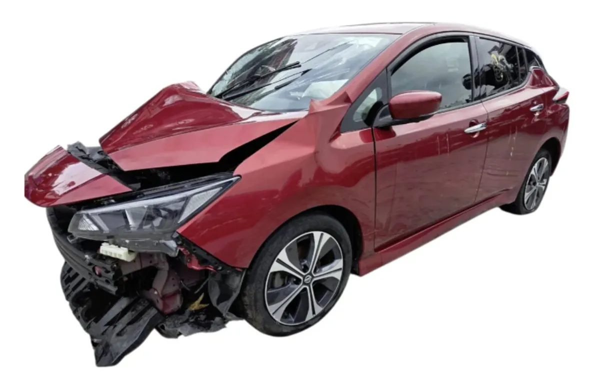 2018-2025 MK3 Nissan Leaf For Breaking - Image 3