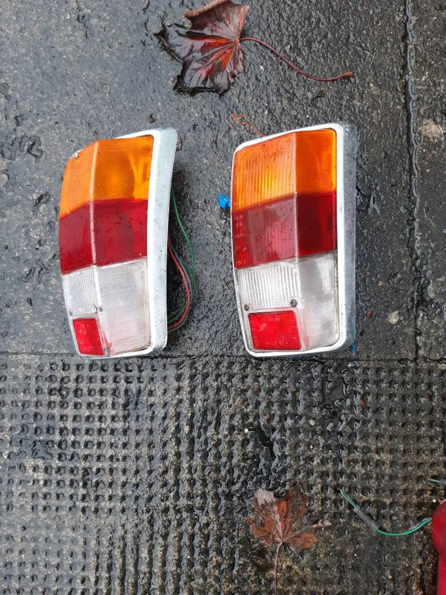 Classic Car Lights - Image 2