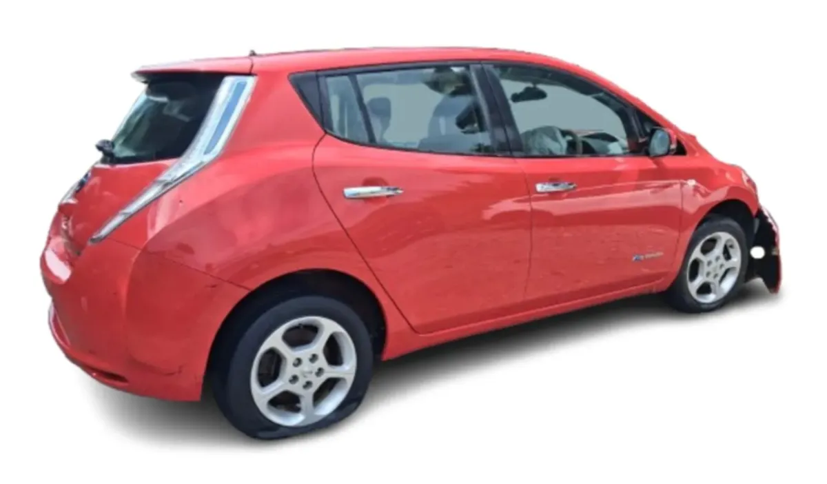 2010-2017 MK1 Nissan Leaf For Breaking - Image 2