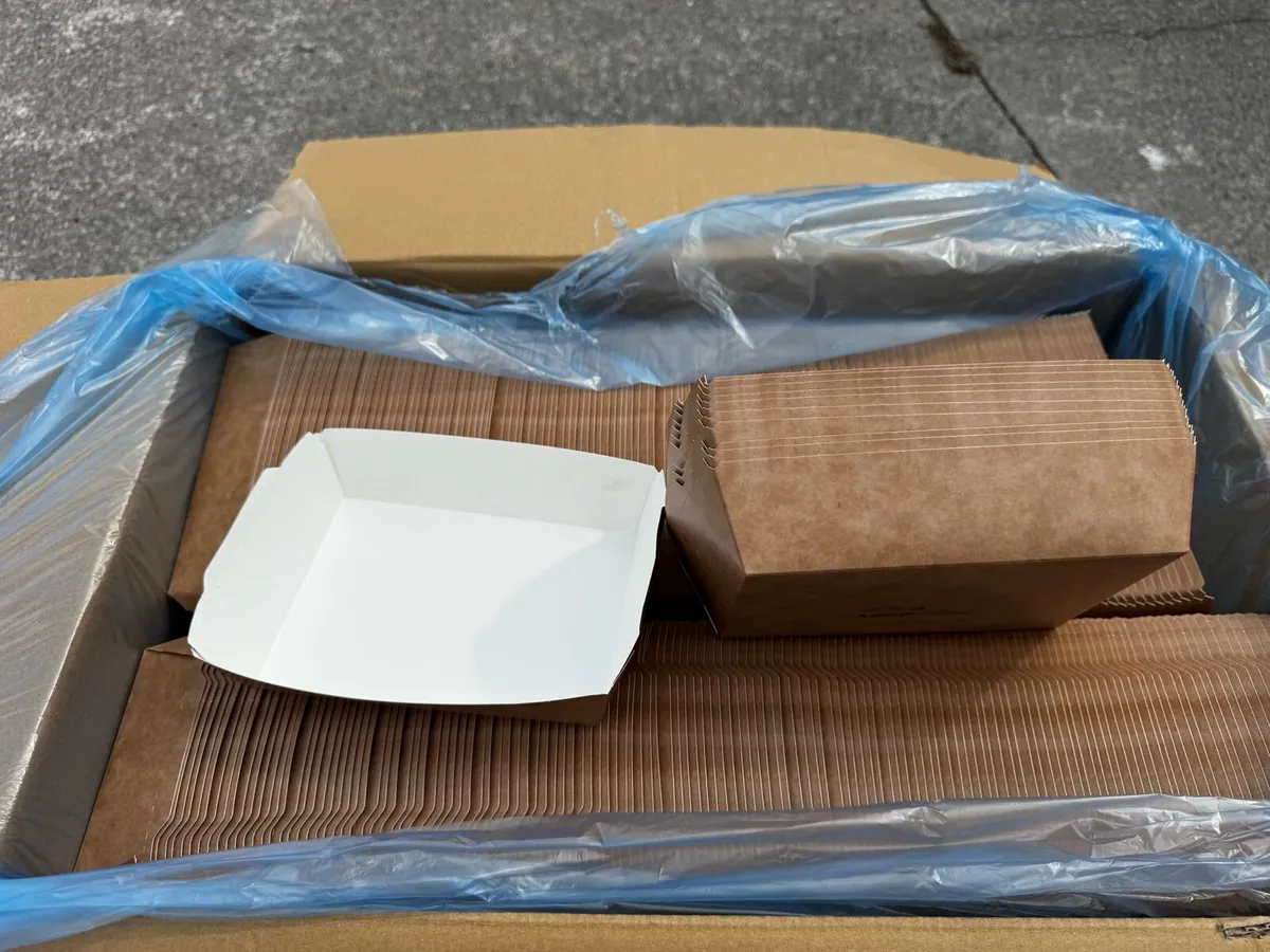 BRAND NEW KRAFT TAKEAWAY FOOD TRAYS – 500 PER BOX - Image 3