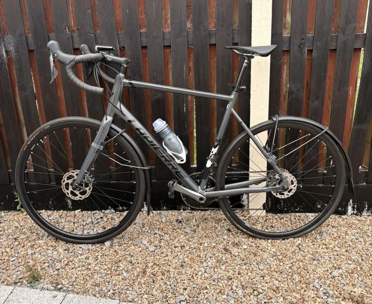 EXCELLENT VALUE BUNDLE Lapierre Sensium Disc Brakes ( Value Bundle) - Image 1