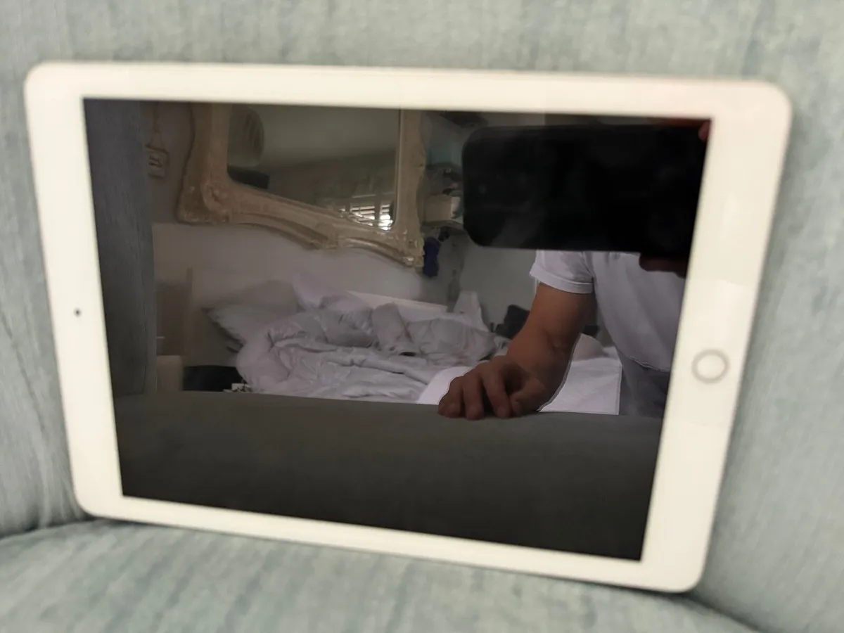 Apple iPad in Swords - Image 3