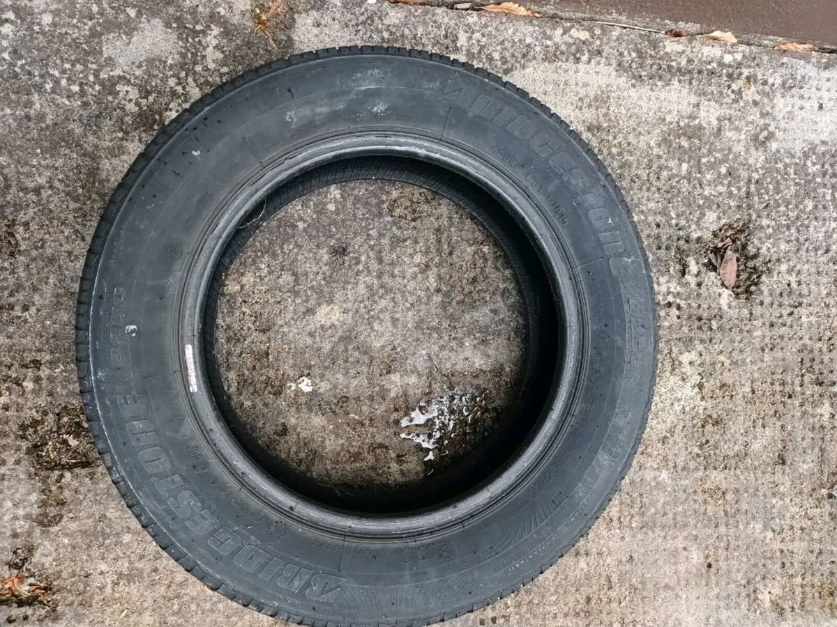 Bridgestone 14" Tyre - Image 1