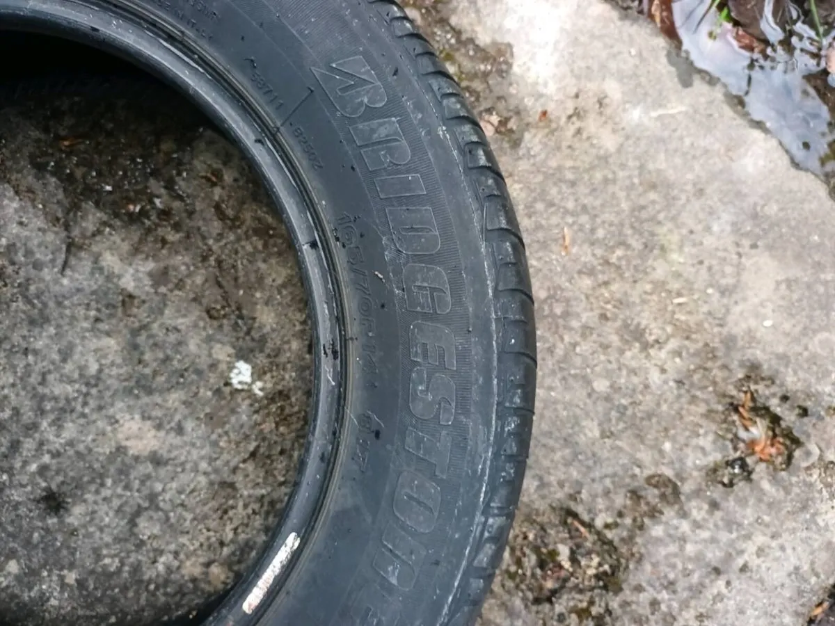 Bridgestone 14" Tyre - Image 2
