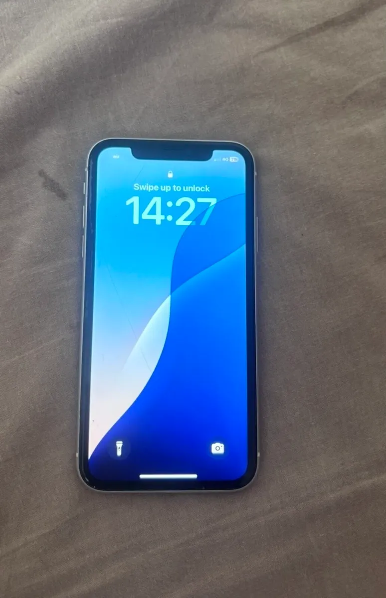 White iPhone 11 - Image 1