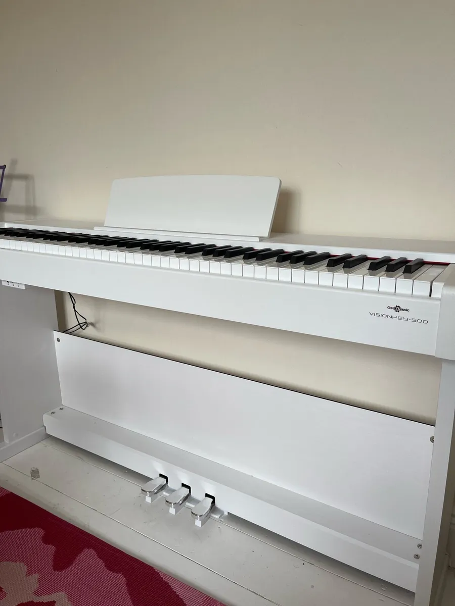 White Digital Piano - Image 1