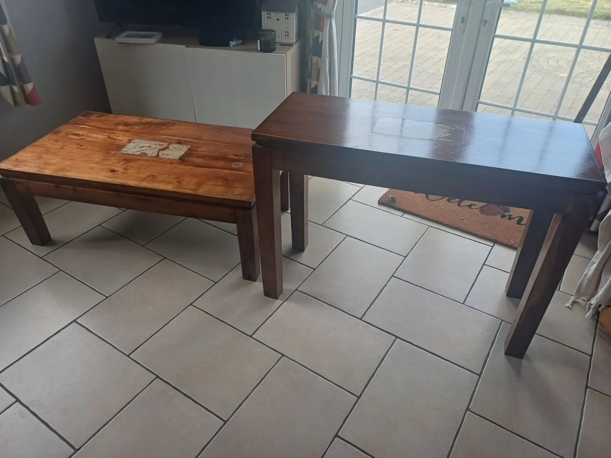 Console table with matching coffee table - Image 3
