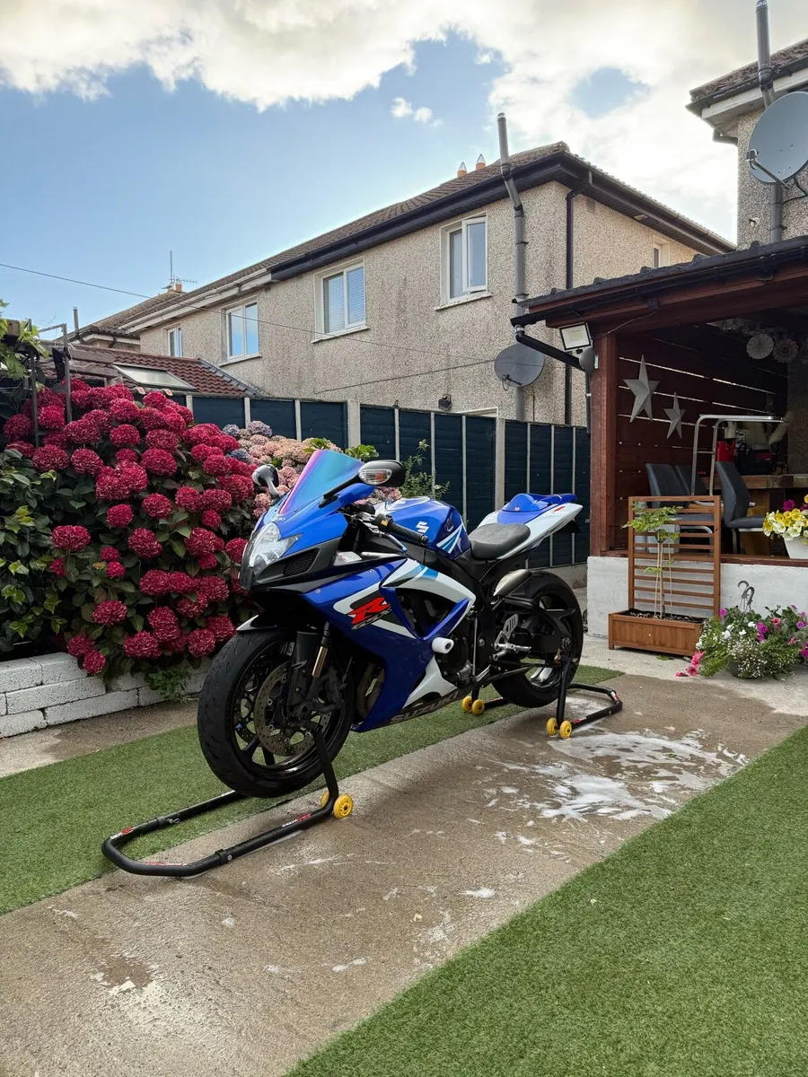2006 GSXR 750 sale/swap - Image 2