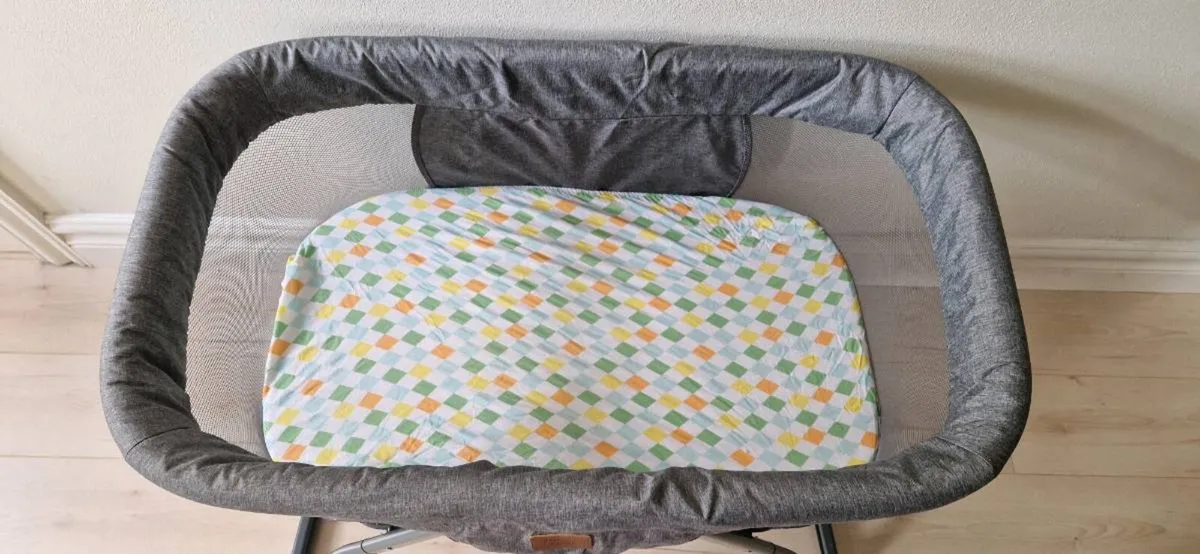 Baby Elegance Kangu Travel Cot - Image 2