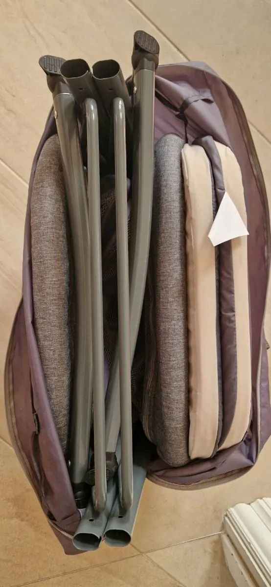 Baby Elegance Kangu Travel Cot - Image 4