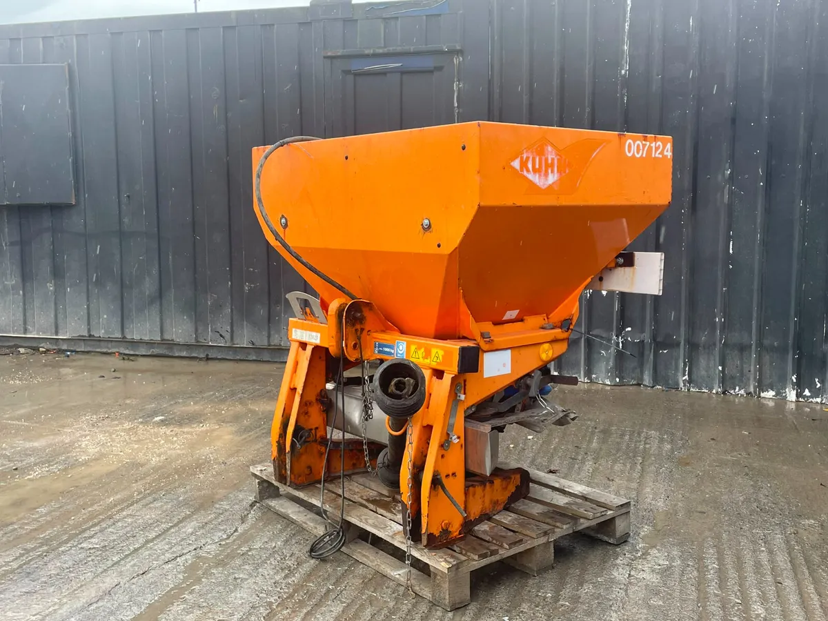KUHN PTO Salt Spreader - Image 2