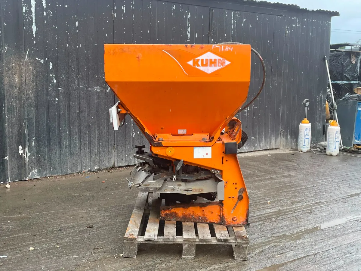 KUHN PTO Salt Spreader - Image 4