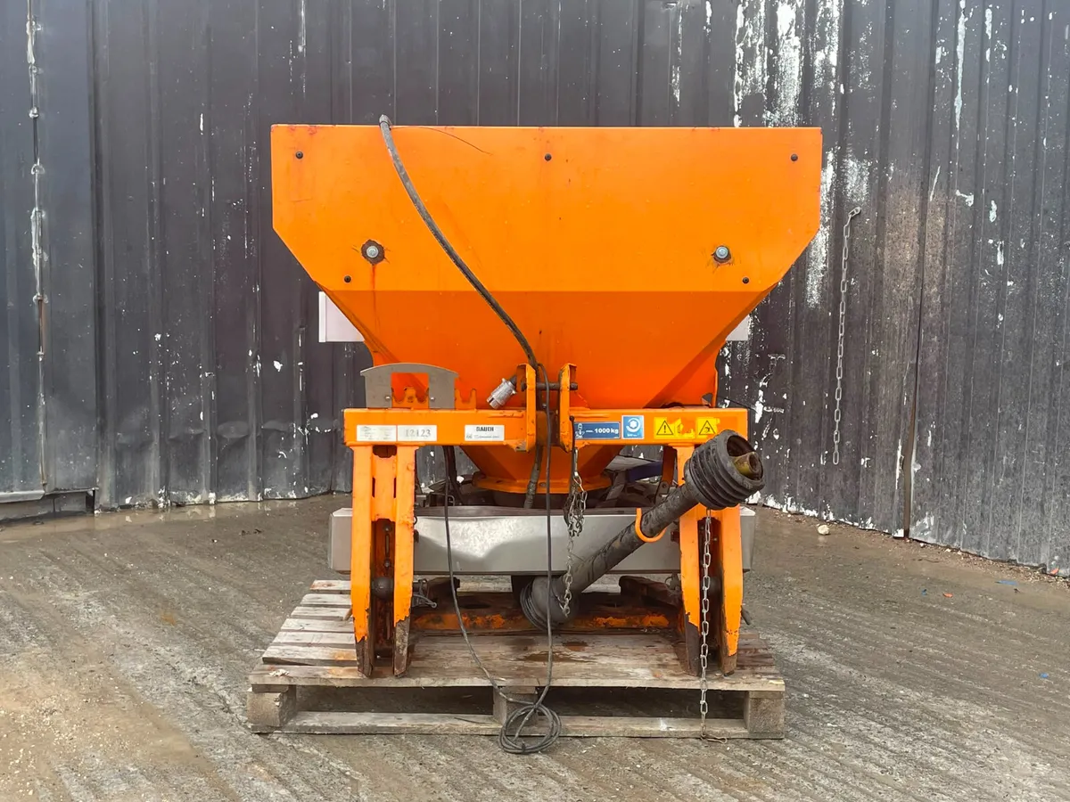 KUHN PTO Salt Spreader - Image 3