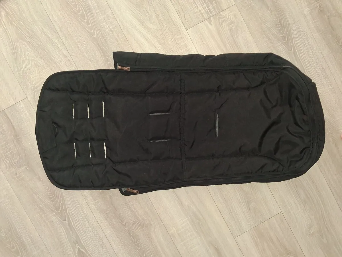 Footmuff - Image 2