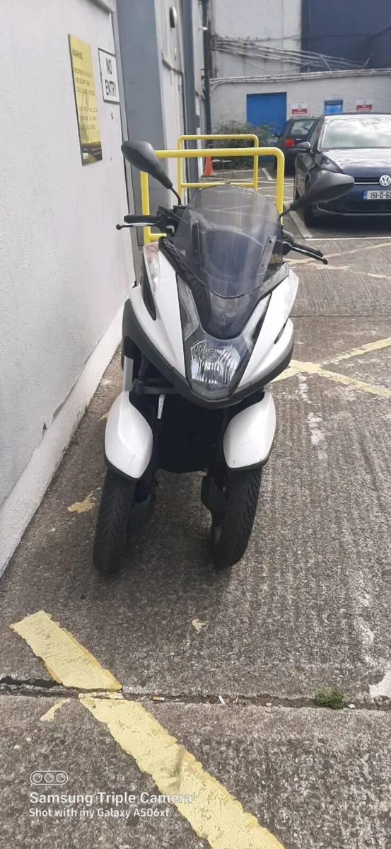 Yamaha tricty 125 - Image 2