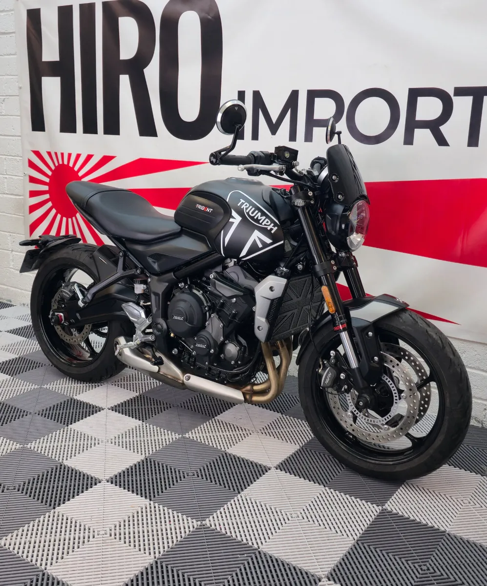 2023 Triumph Trident 660 - Image 2