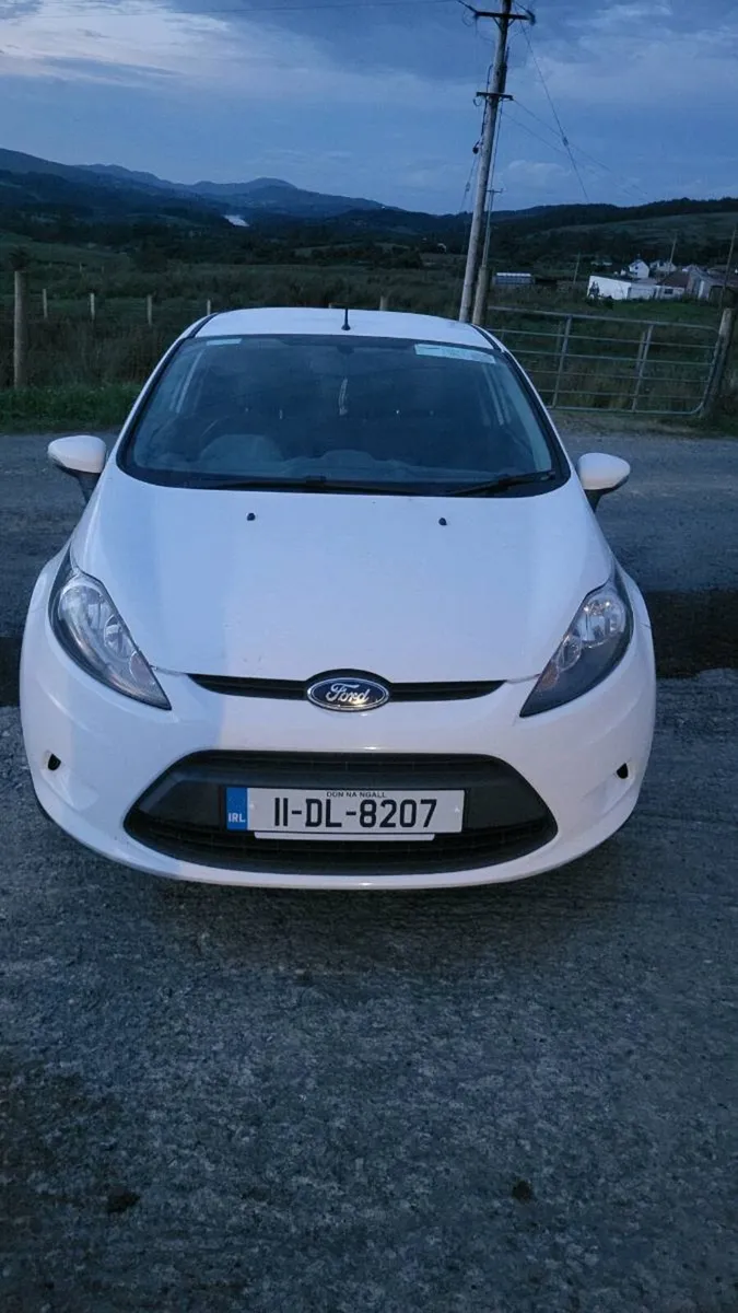 Ford fiesta van - Image 2