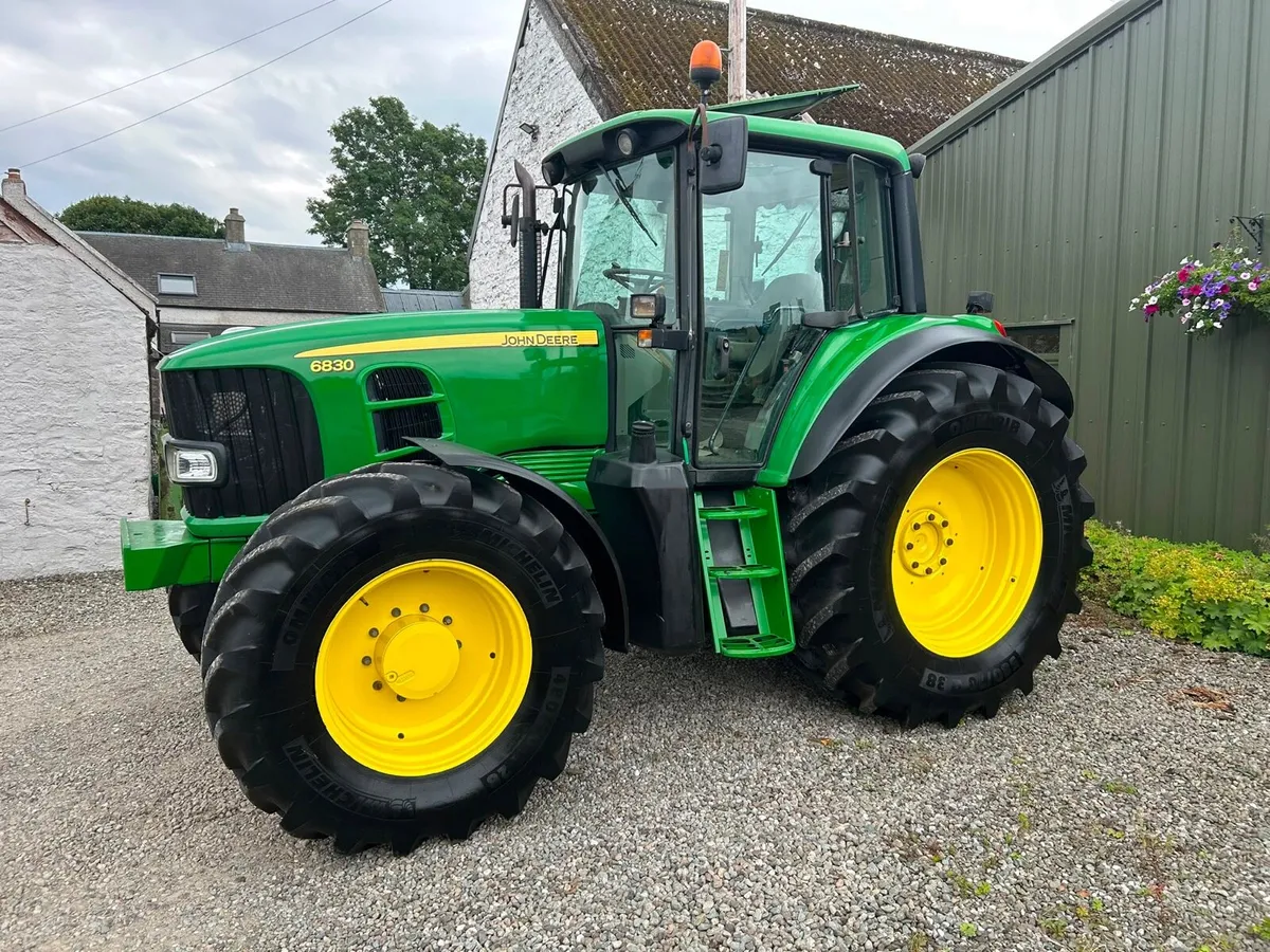 John Deere 6830 2009 8000 hours - Image 2