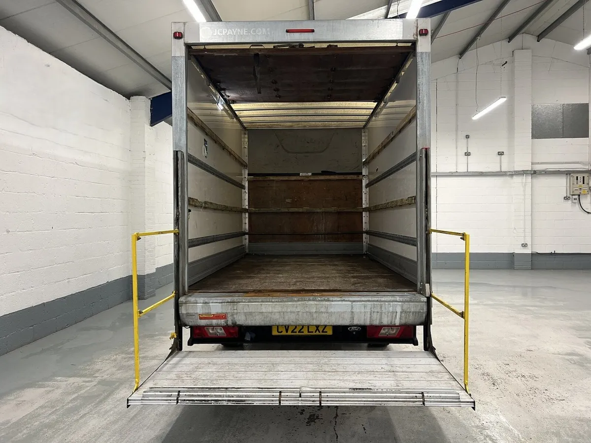 2022 Ford Transit Luton Box Van - Image 2