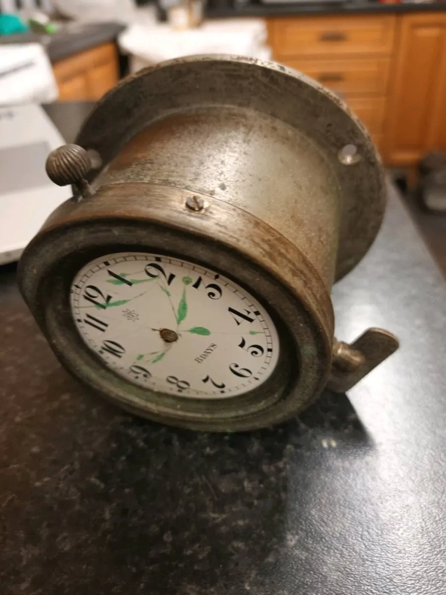 Veteran Car Clock - Image 1