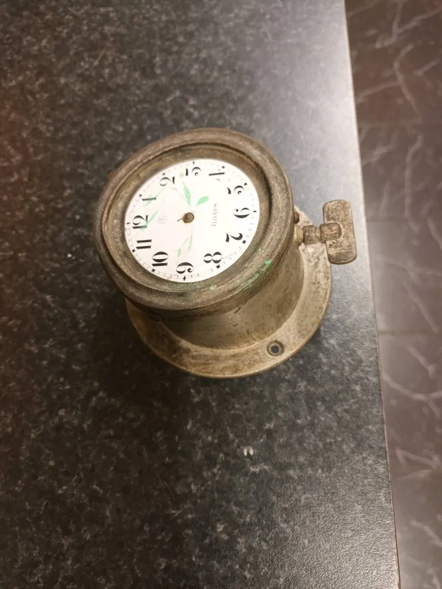 Veteran Car Clock - Image 3