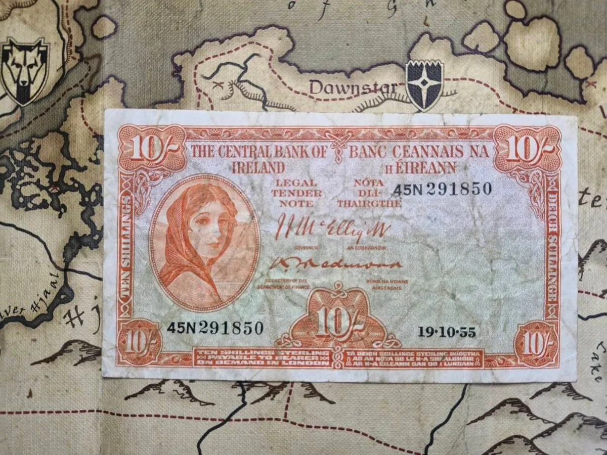 10 Shilling Lady Lavery - Image 1