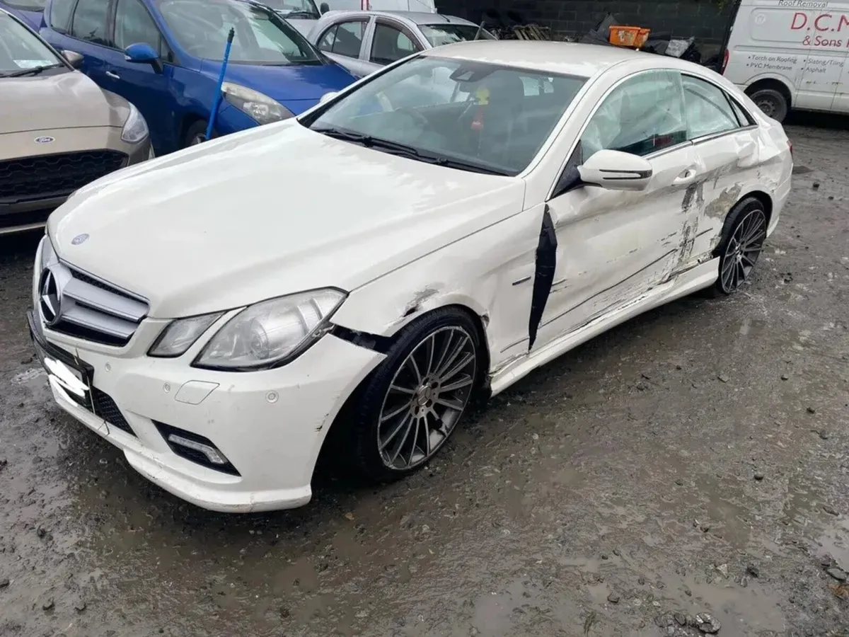 2009 Mercedes E250 Amg Coupe 2.1 Diesel - Image 3