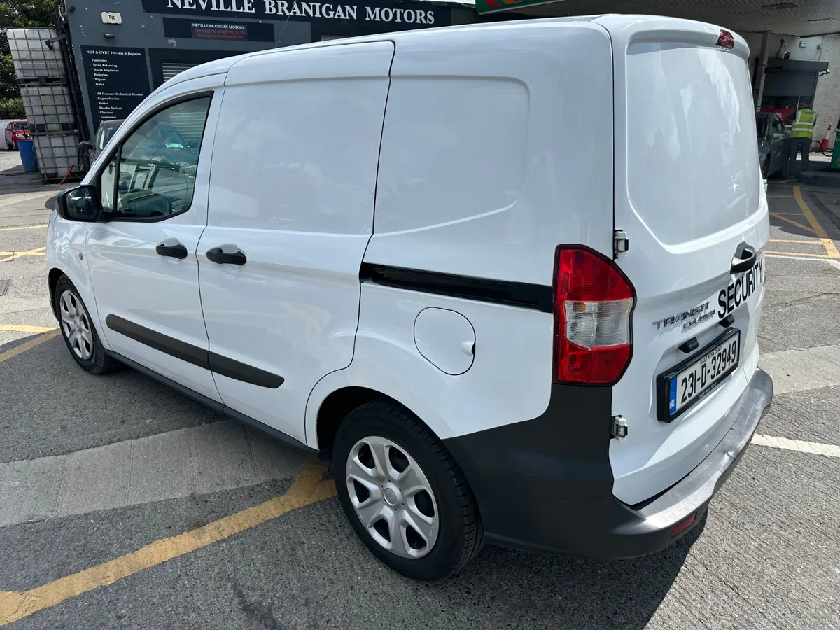 Ford Transit Courier 2023 TREND 1.5 TD 75 M6 3DR - Image 4