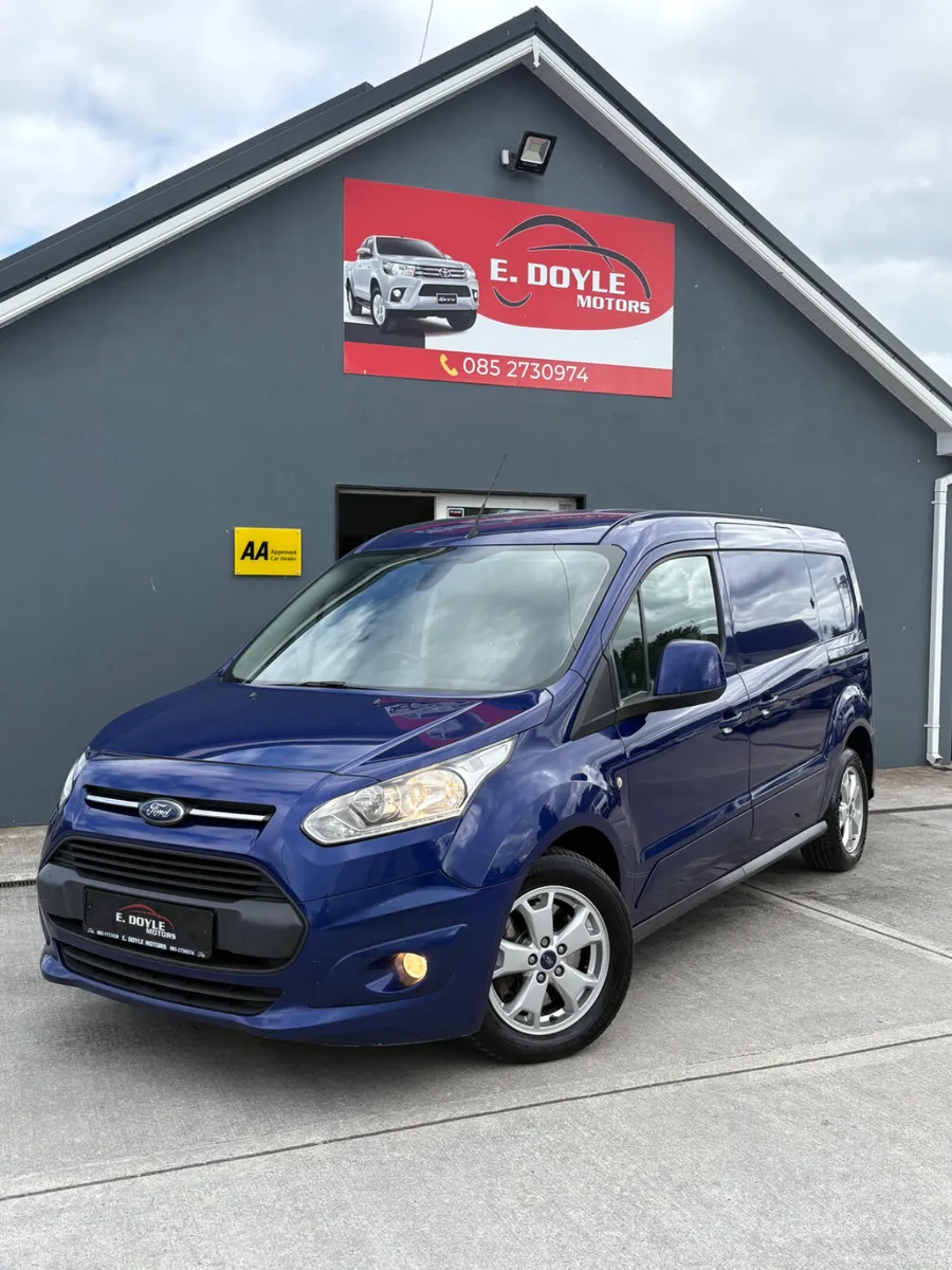 2016 Ford Transit Connect Limited 3 seat - Image 2