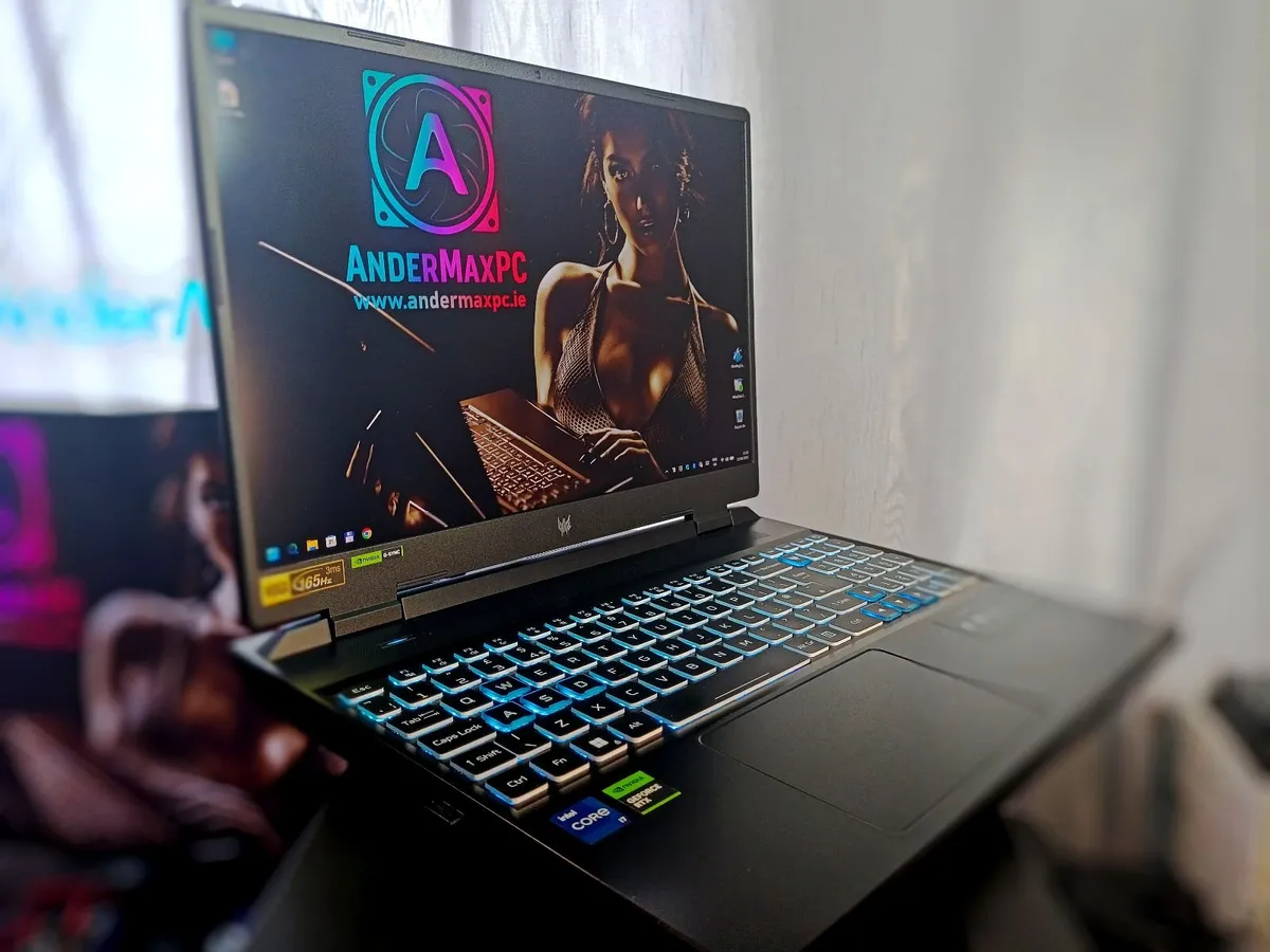 Gaming Laptop RTX 4070 / 16GB DDR5 / 1TB - Image 3