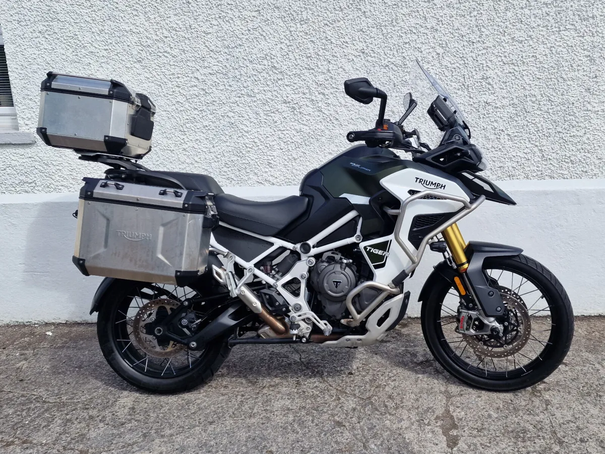 Explorer 1200 Rally Pro - Image 1
