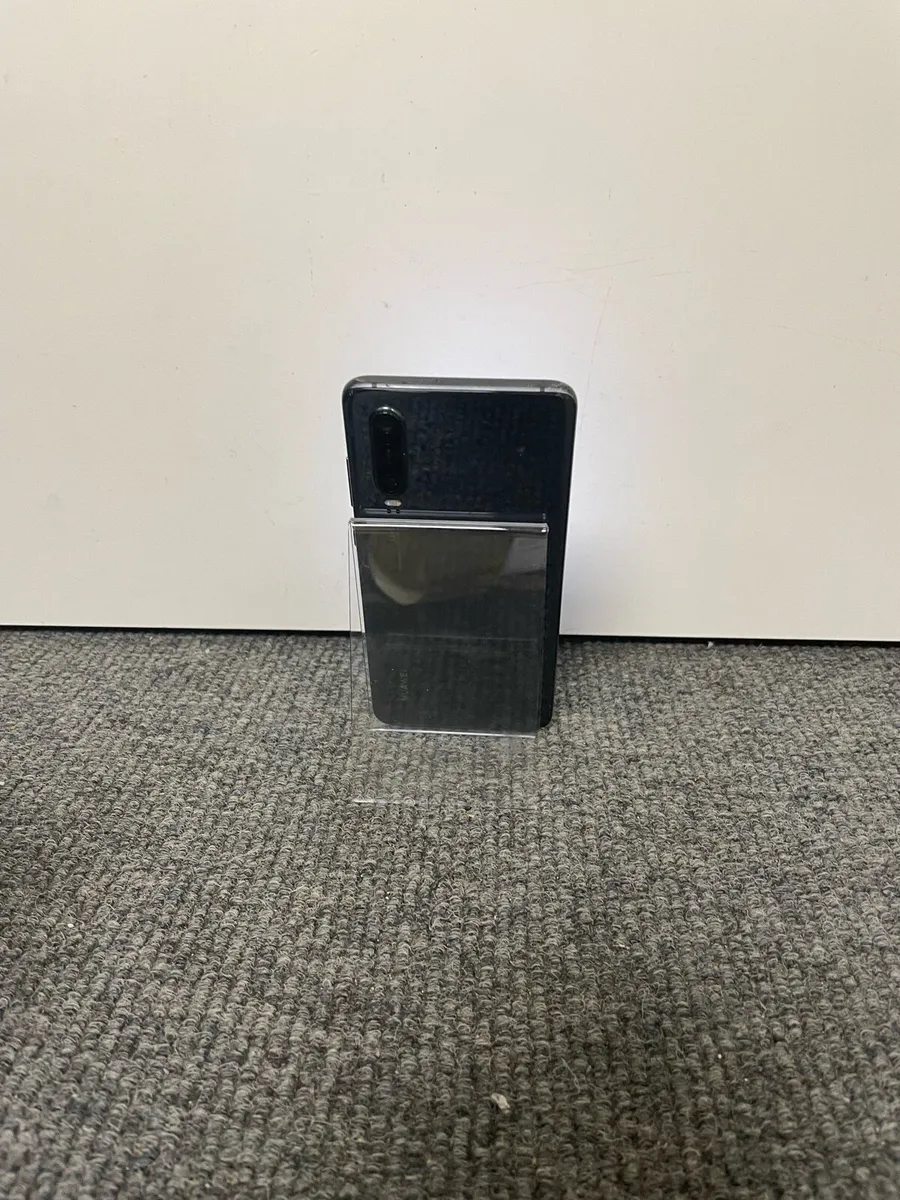Huawei P30 128gb - Unlocked (Black) - Image 3