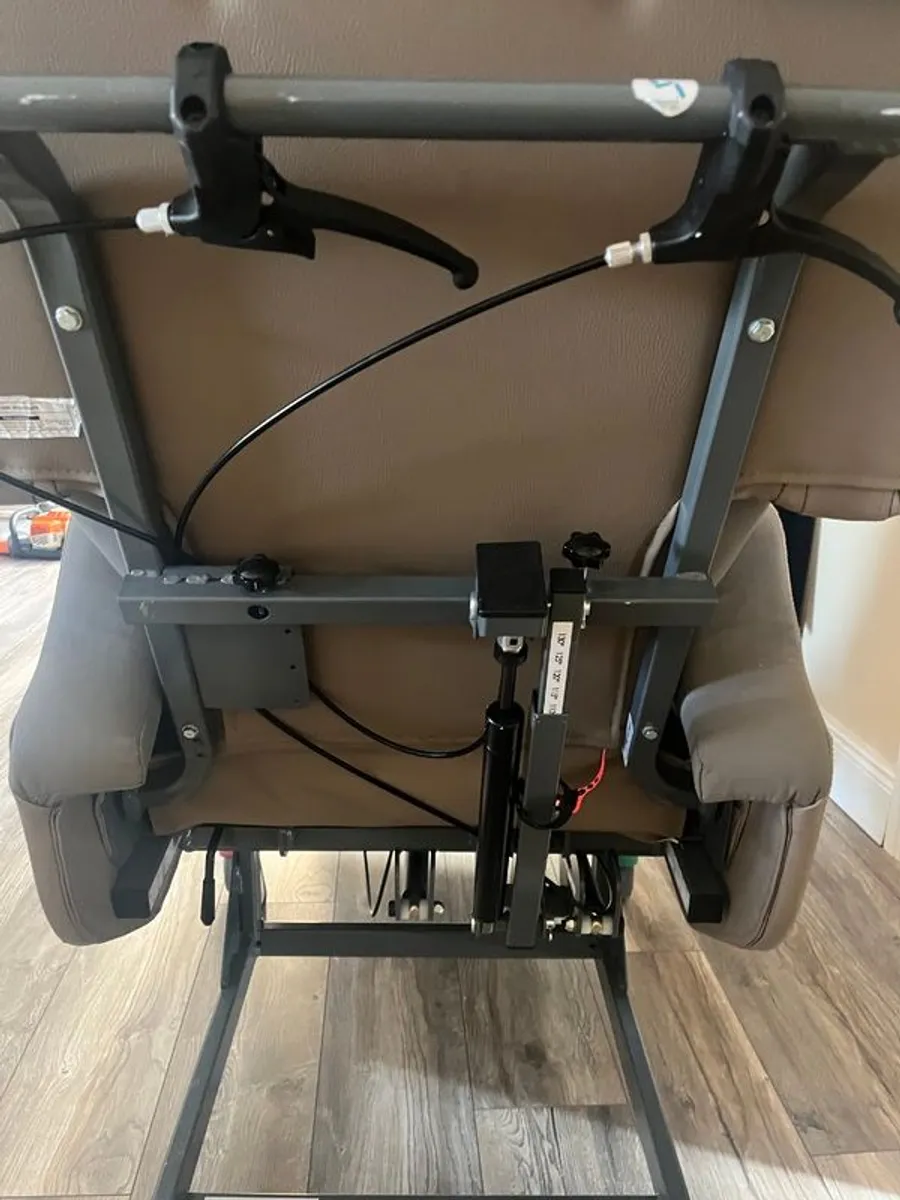 Mobility Chair - Image 2