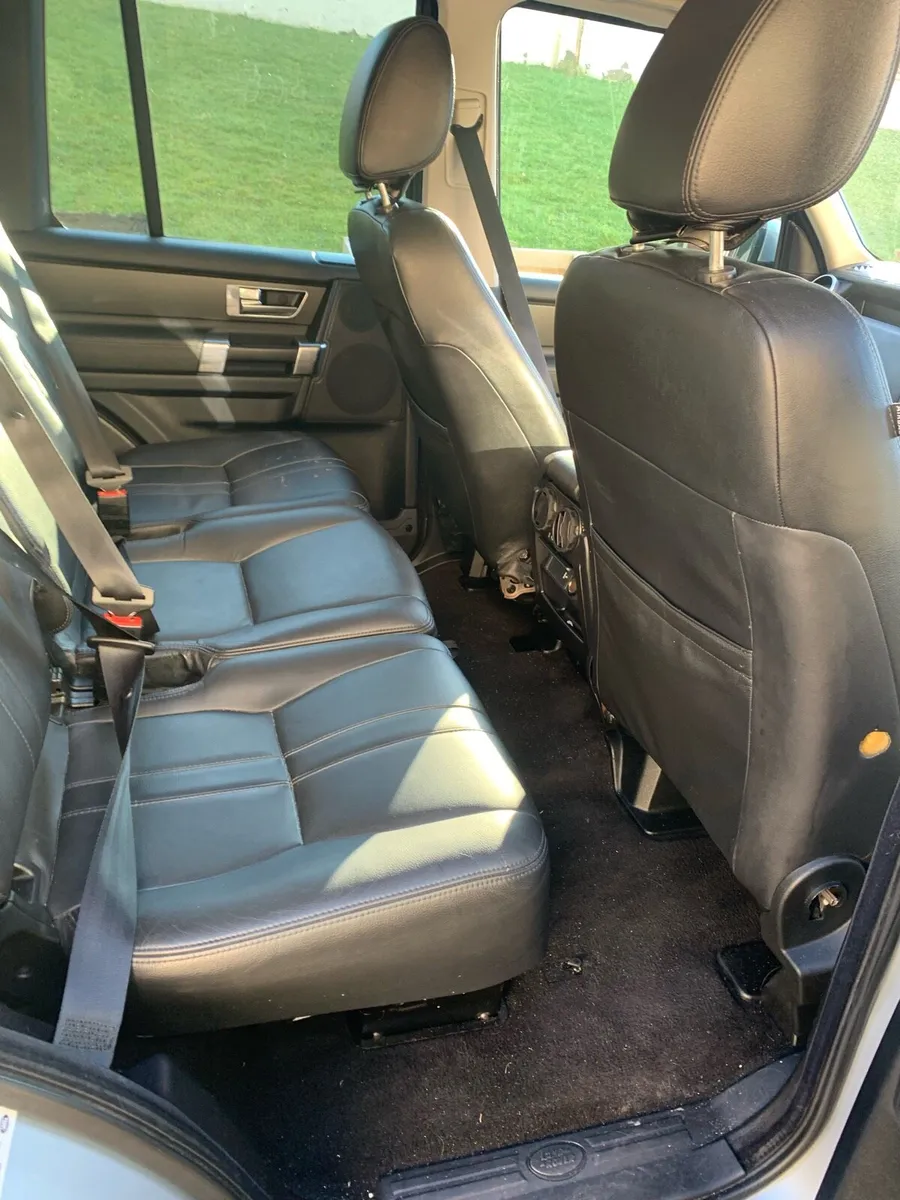 132 Range Rover Discovery 4 333€ Tax - Image 2