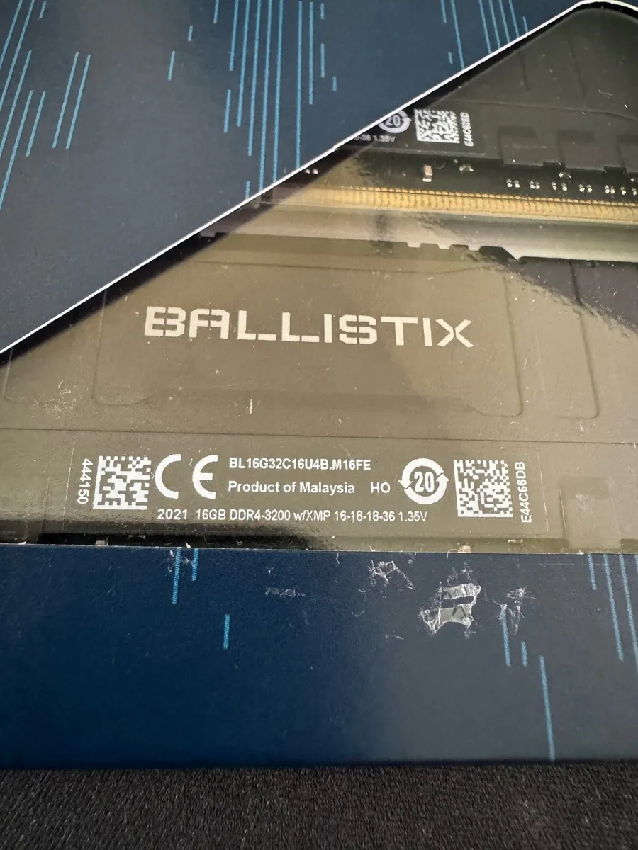 32GB Crucial Ballistix  DDR4 Gaming Memory 3200MHz - Image 2