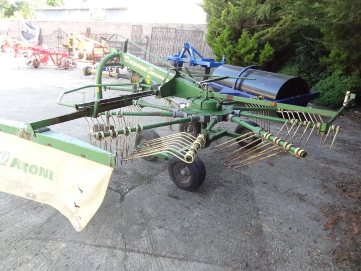 Krone Swadro 38 Single Rotor Rake - Image 3