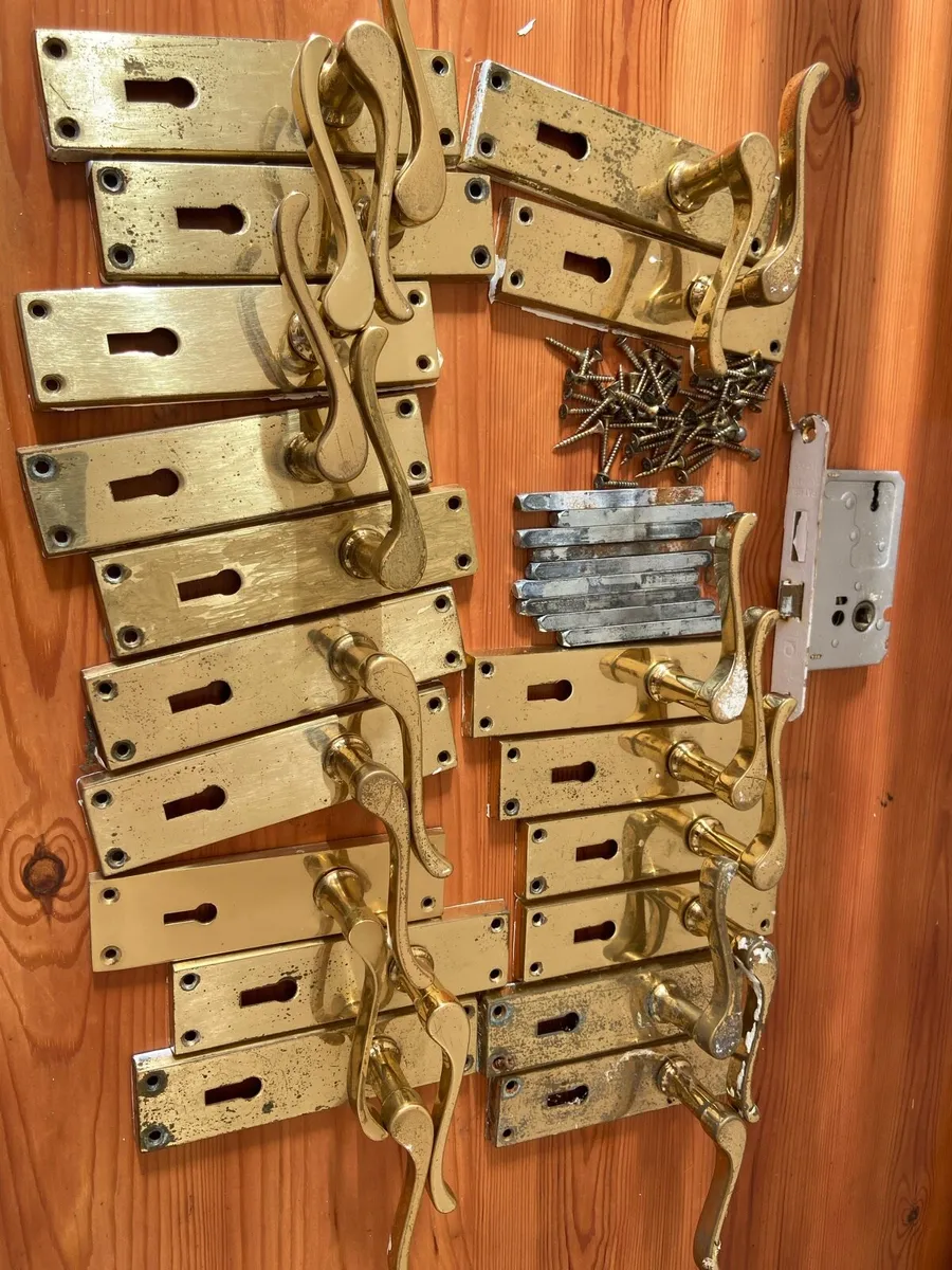 Door handles - Image 2