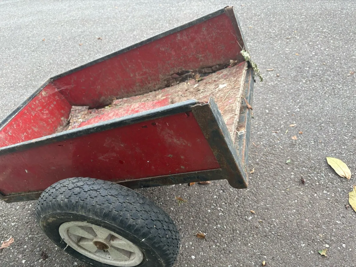 Berg go cart trailer- need to be refurbished. - Image 2