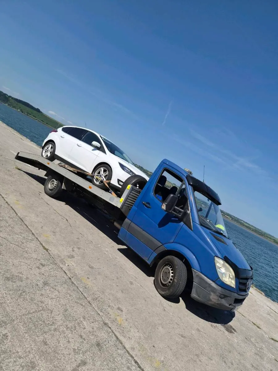 Mercedes - Image 1