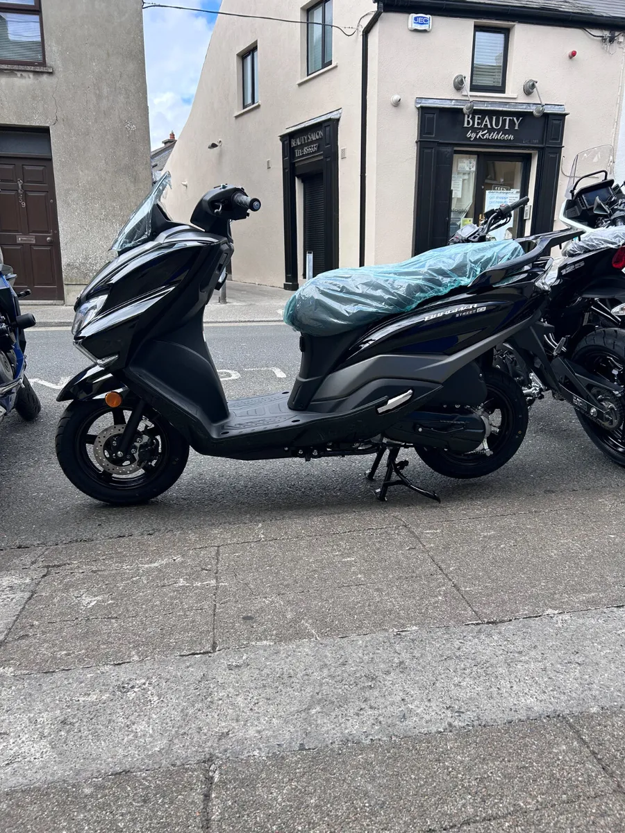 New Suzuki Burgman 125 Save €245 - Image 2